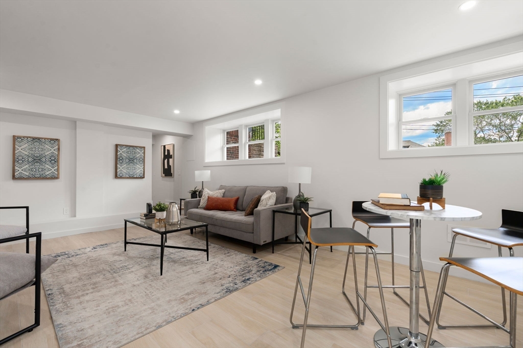 84 Winthrop Road, Unit 1 Brookline, MA 02445 - Photo 30 of 34