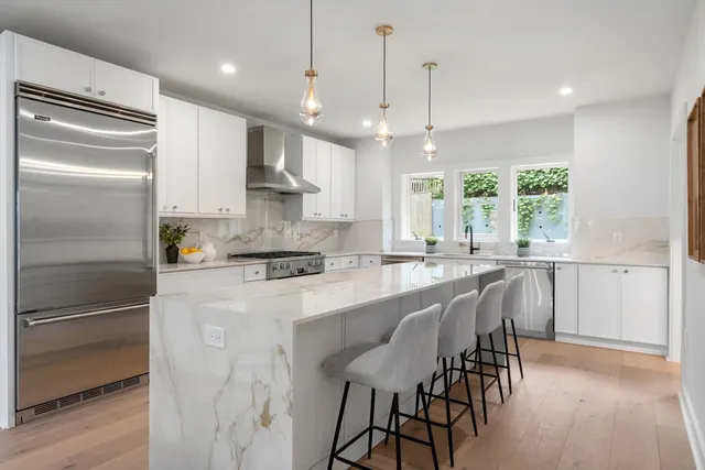 $2,798,000 | 84 Winthrop Road, Unit 1, Brookline, MA 02445
