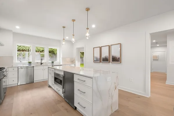$2,798,000 | 84 Winthrop Road, Unit 1, Brookline, MA 02445
