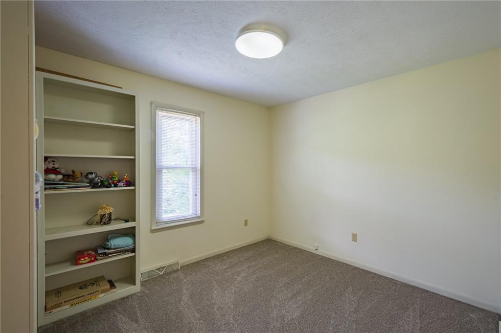 420 Slate Run Road Greensburg, PA 15601 - Photo 15 of 25 Gallery Image 15