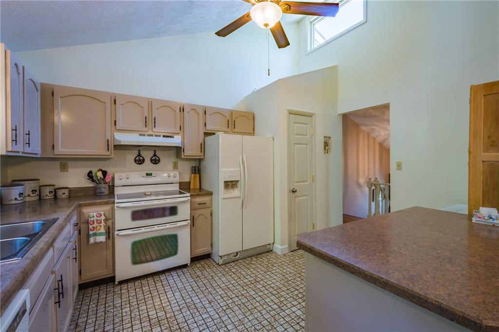 420 Slate Run Road Greensburg, PA 15601 - Photo 9 of 25 Gallery Image 9