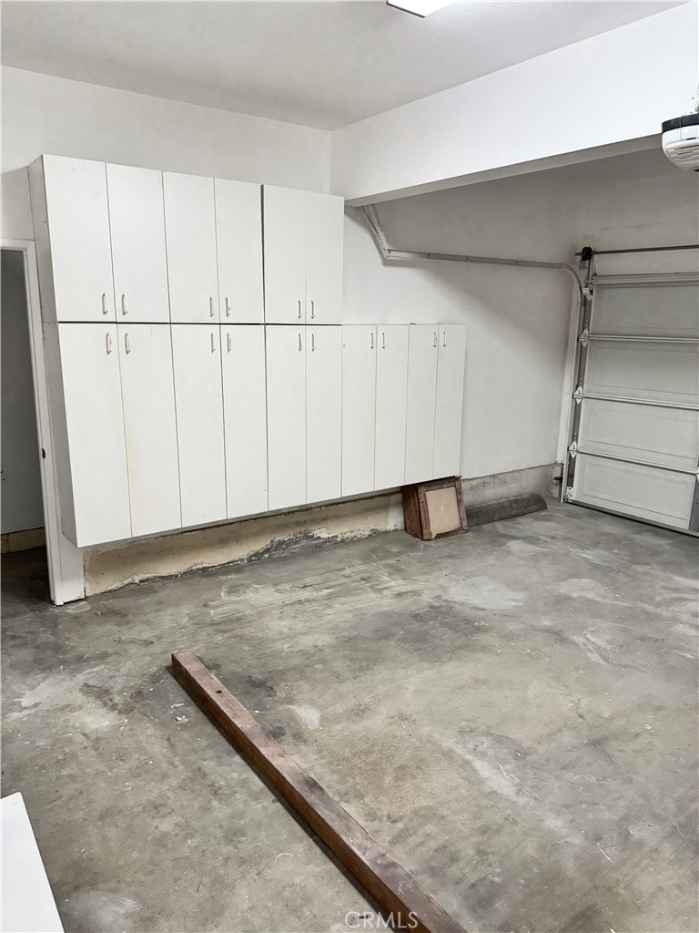 18319 Hart Street, Unit 3 Reseda, CA 91335 - Photo 17 of 18 a view of a garage