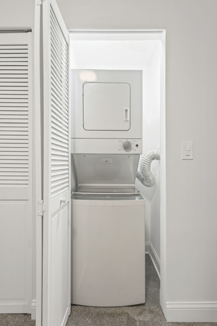 4021 North Southport Avenue, Unit 1 Chicago, IL 60613 - Photo 8 of 15