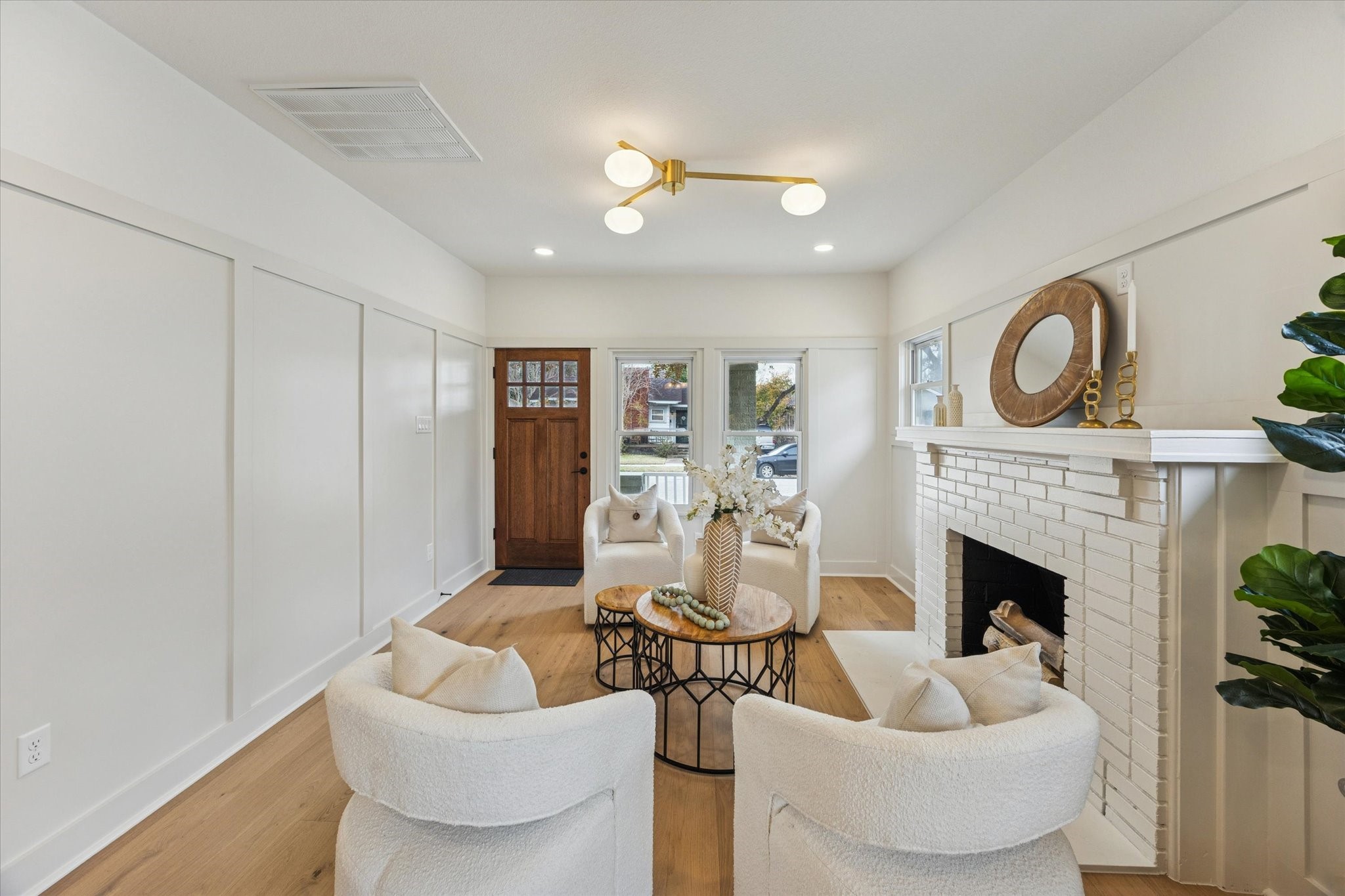 1111 Fugate Street Houston, TX 77009 - Photo 12 of 35