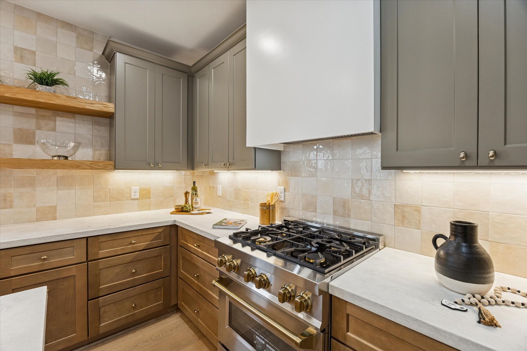 1111 Fugate Street Houston, TX 77009 - Photo 17 of 35