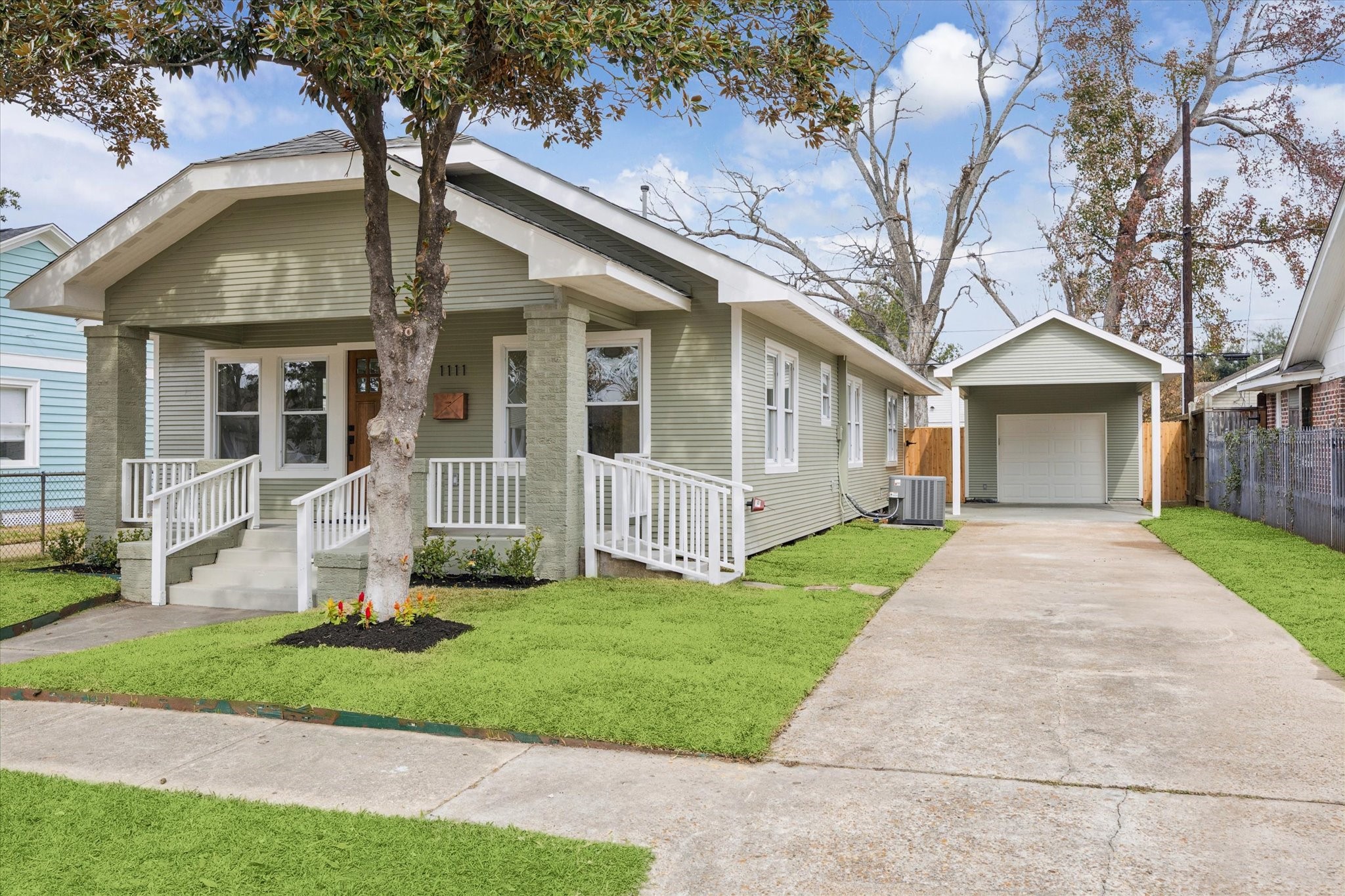 1111 Fugate Street Houston, TX 77009 - Photo 8 of 35