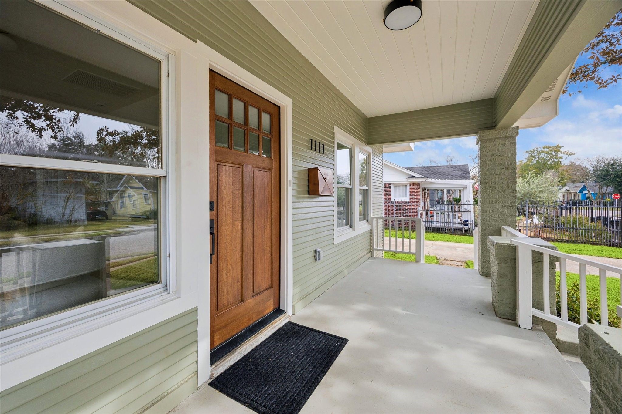 1111 Fugate Street Houston, TX 77009 - Photo 10 of 35