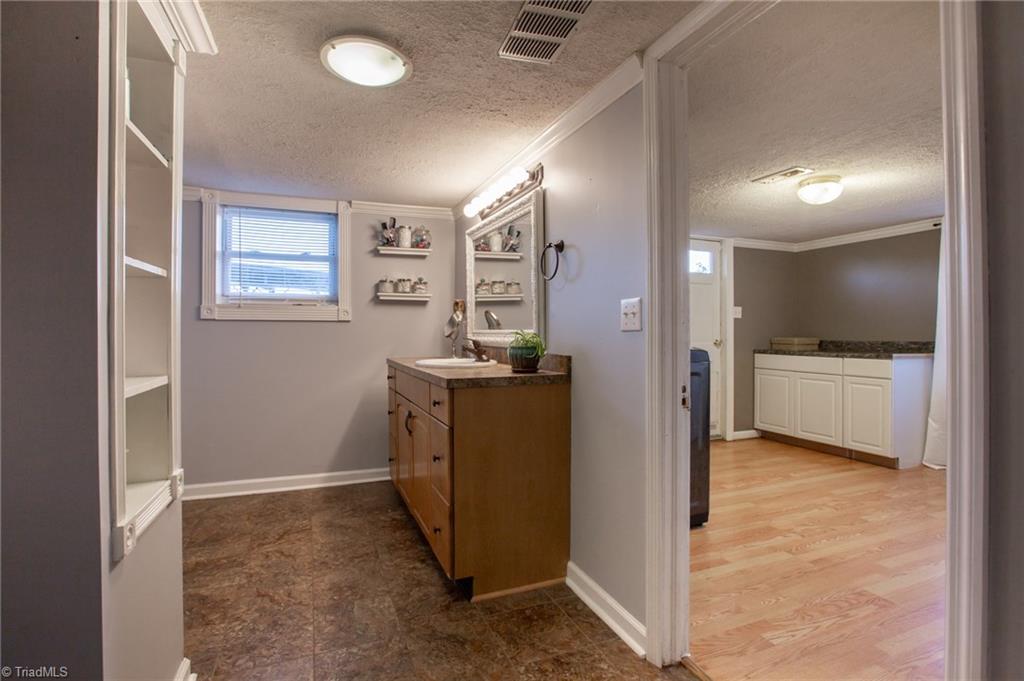 1020 Tall Pines Road Lexington, NC 27295 - Photo 16 of 33 Gallery Image 16