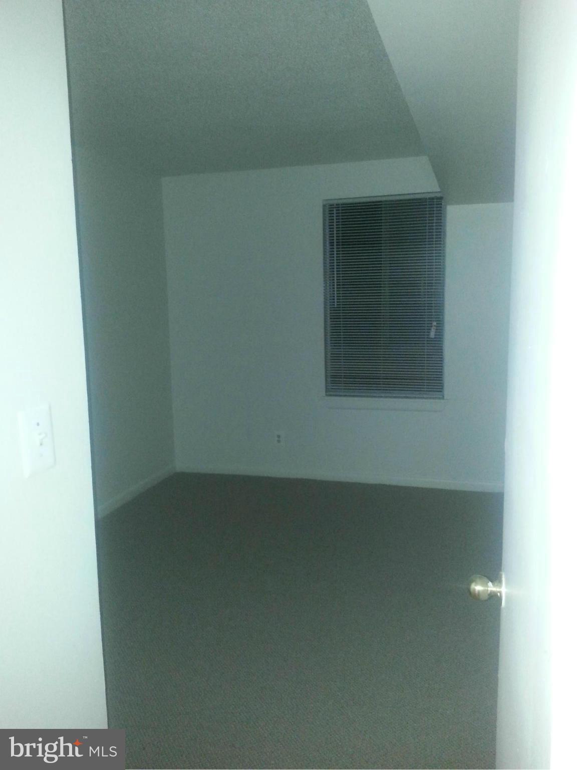 2202 Castle Rock Square, Unit 11C Reston, VA 20191 - Photo 14 of 23 Bedroom