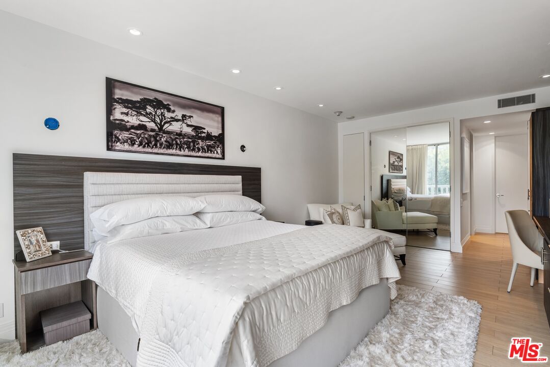9255 Doheny Road, Unit 703 West Hollywood, CA 90069 - Photo 18 of 28