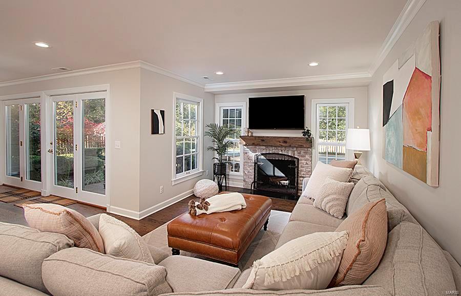103 Graybridge Road Ladue, MO 63124 - Photo 18 of 47 Gallery Image 18
