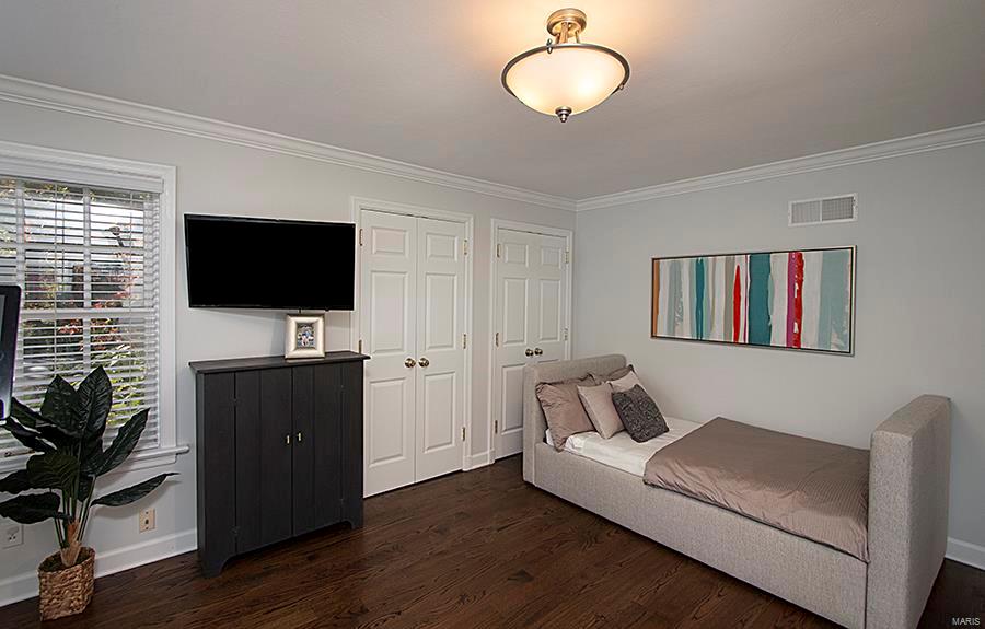 103 Graybridge Road Ladue, MO 63124 - Photo 31 of 47 Gallery Image 31