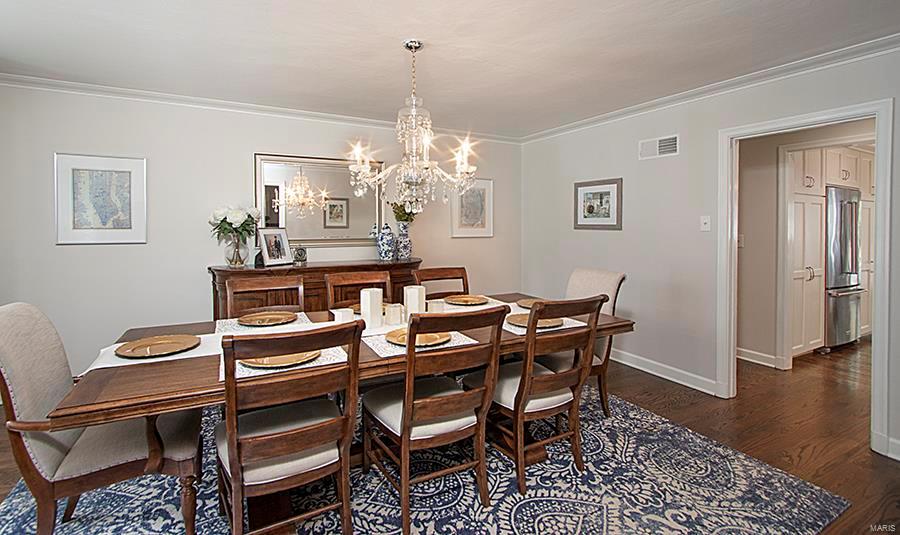 103 Graybridge Road Ladue, MO 63124 - Photo 8 of 47 Gallery Image 8