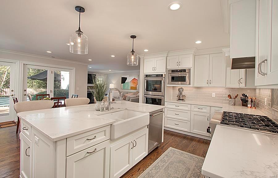103 Graybridge Road Ladue, MO 63124 - Photo 10 of 47 Gallery Image 10