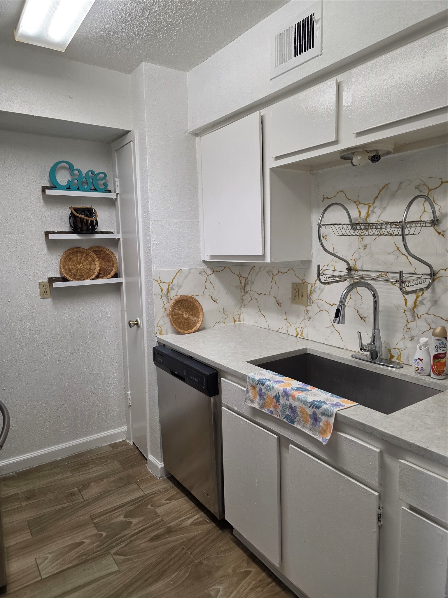 6200 West Tidwell Road, Unit 1702 Houston, TX 77092 - Photo 18 of 24