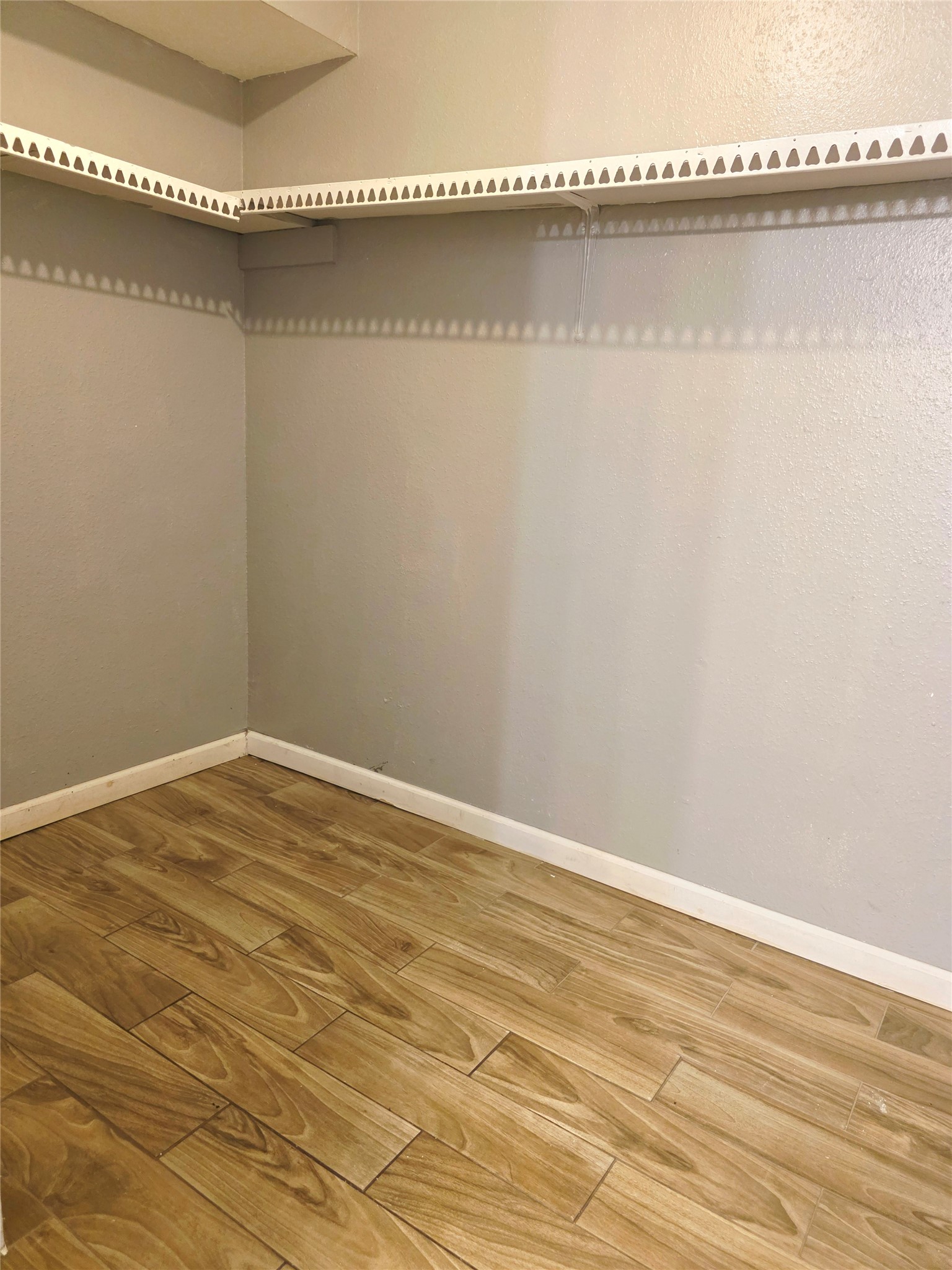 6200 West Tidwell Road, Unit 1702 Houston, TX 77092 - Photo 10 of 24 a view of a room with an empty space