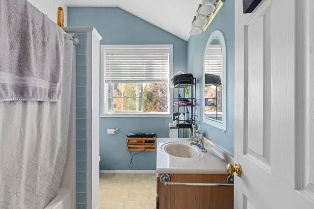 $550,000 | 1005 North 3rd Street East, Chewelah, WA 99109