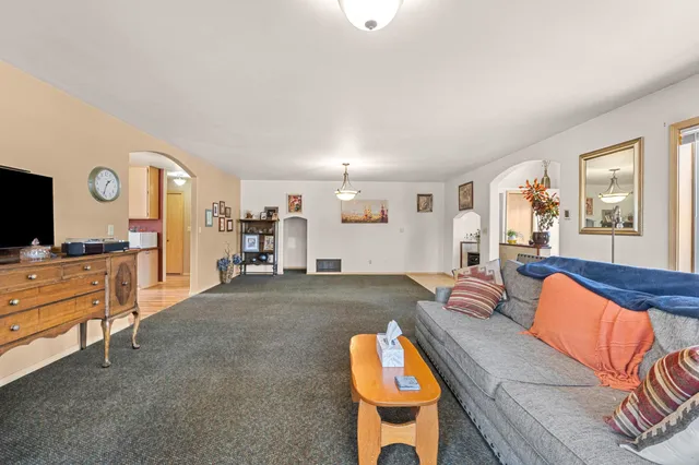 $550,000 | 1005 North 3rd Street East, Chewelah, WA 99109