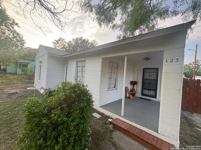 $180,000 | 123 Kathy Drive, San Antonio, TX 78223