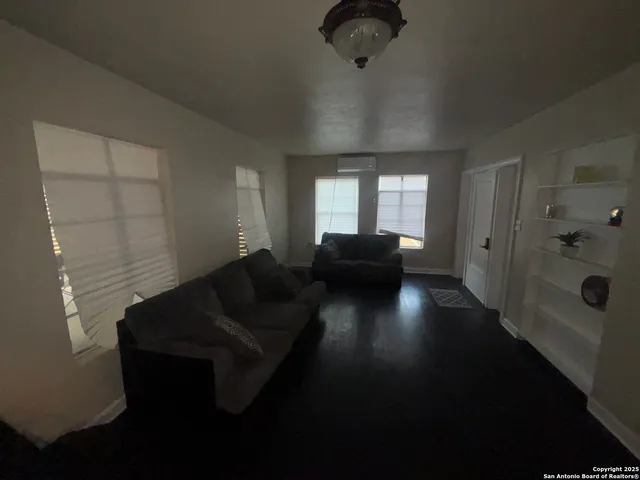 $180,000 | 123 Kathy Drive, San Antonio, TX 78223