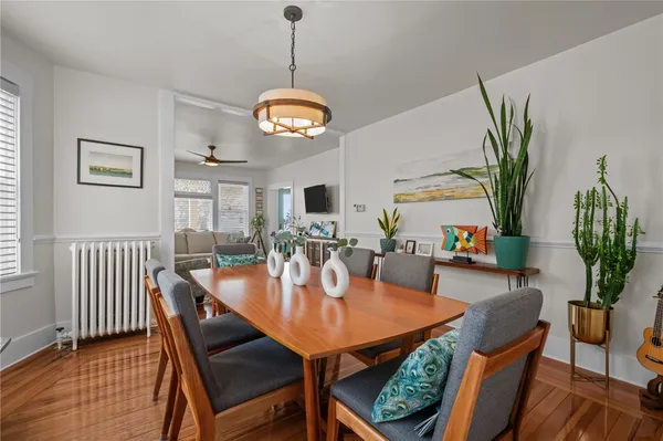 $4,000 | 25 Peckham Avenue, Newport, RI 02840