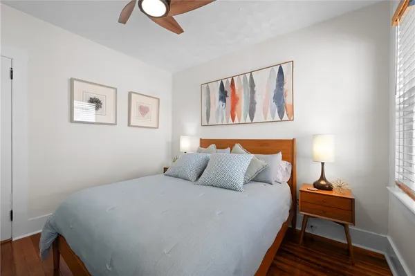 $4,000 | 25 Peckham Avenue, Newport, RI 02840