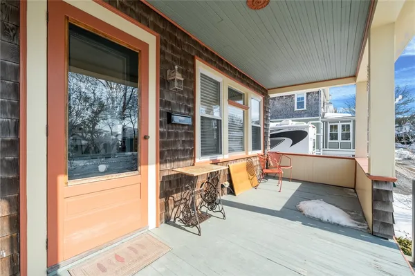 $4,000 | 25 Peckham Avenue, Newport, RI 02840