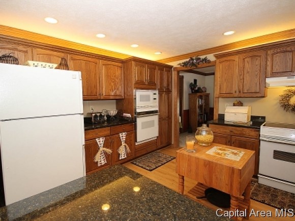 6400 Willow Springs Road Springfield, IL 62712 - Photo 7 of 24
