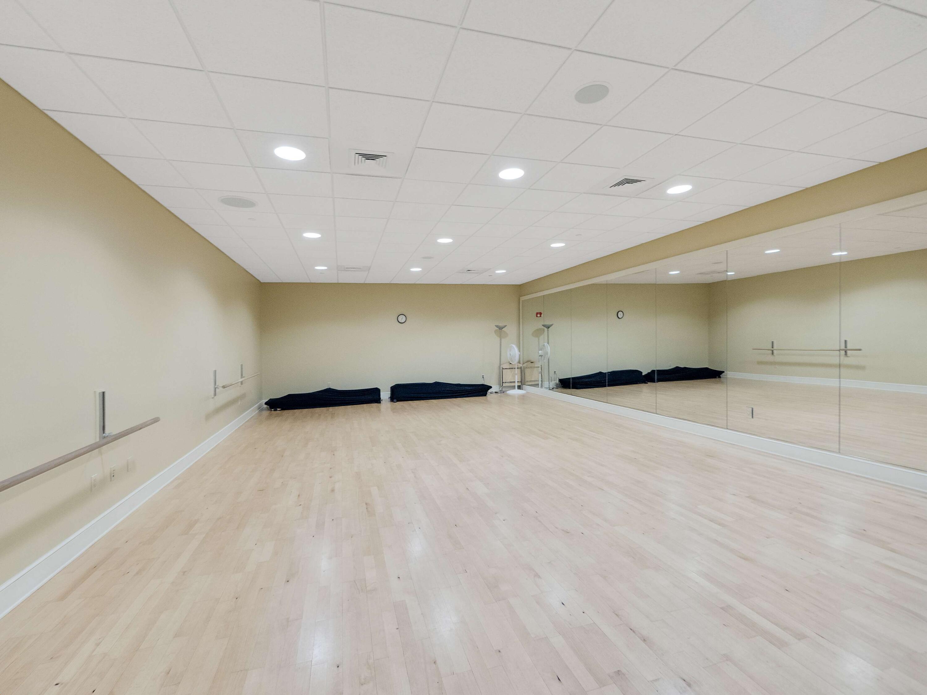8938 First Tee Road Port St. Lucie, FL 34986 - Photo 31 of 36 11 - Activities Room