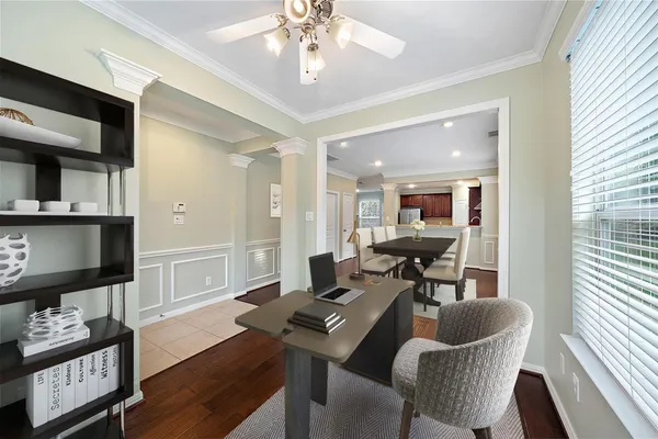 $3,000 | 2626 Couch Street, Houston, TX 77008