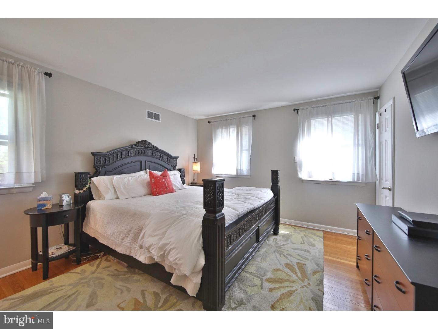 771 Red Oak Terrace Wayne, PA 19087 - Photo 15 of 25 Master Bedroom
