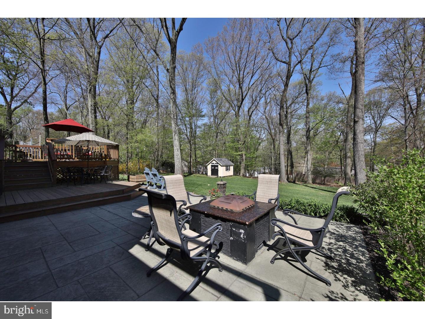 771 Red Oak Terrace Wayne, PA 19087 - Photo 22 of 25 Patio