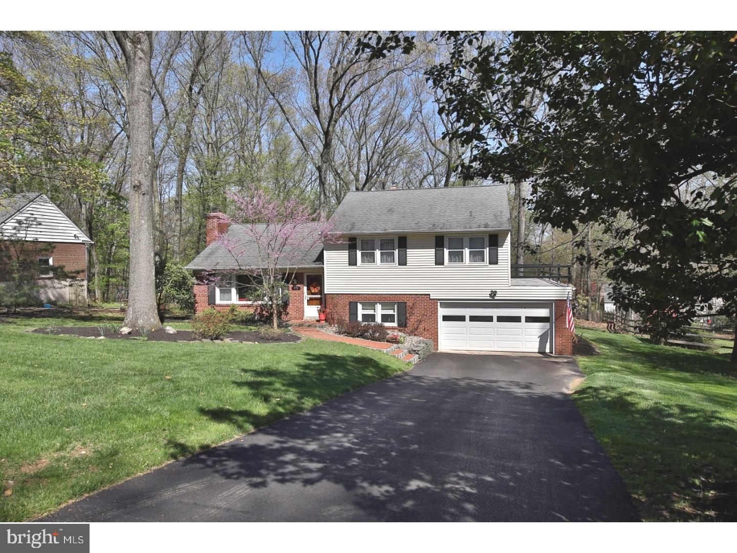 771 Red Oak Terrace Wayne, PA 19087 - Photo 25 of 25 Exterior Front