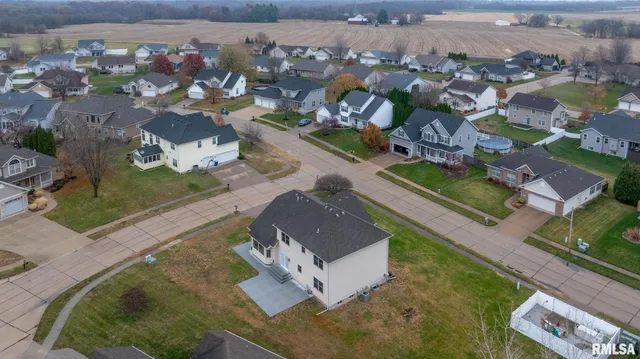 $489,900 | 1600 East 5th Street, Coal Valley, IL 61240