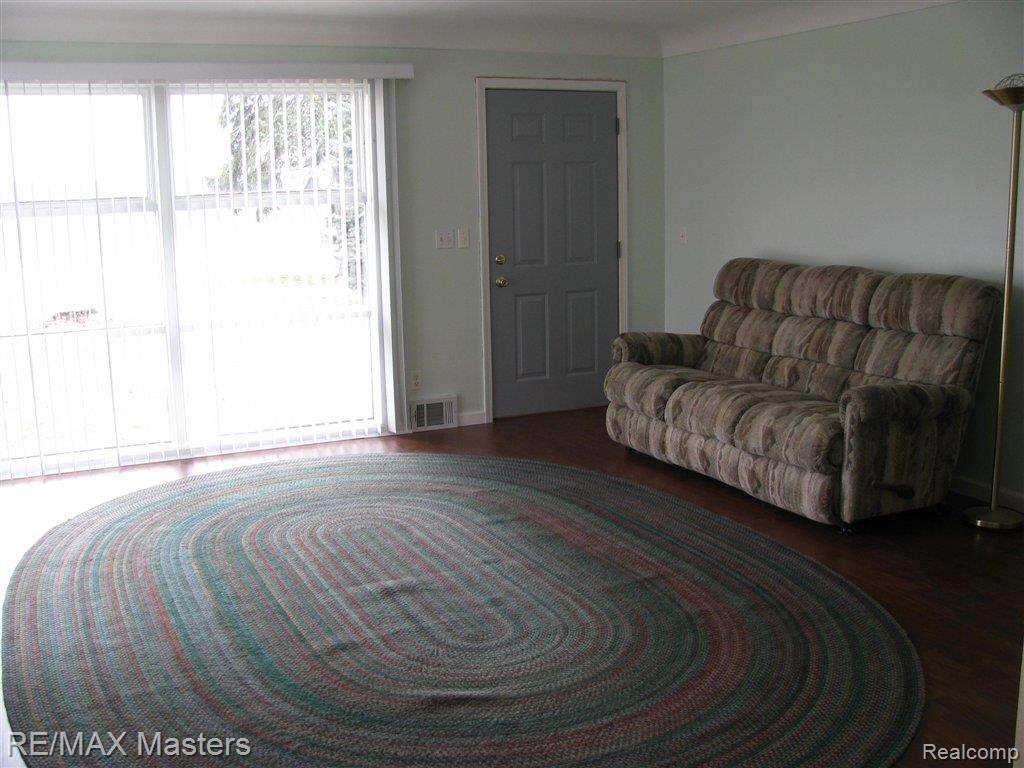 166 West Erie Road Temperance, MI 48182 - Photo 3 of 25 LR1.JPG
