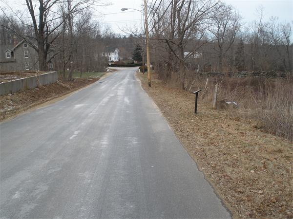 Lot Coldbrook Coldbrook Road Oakham, MA 01068 - Photo 2 of 5 a view of a yard with trees