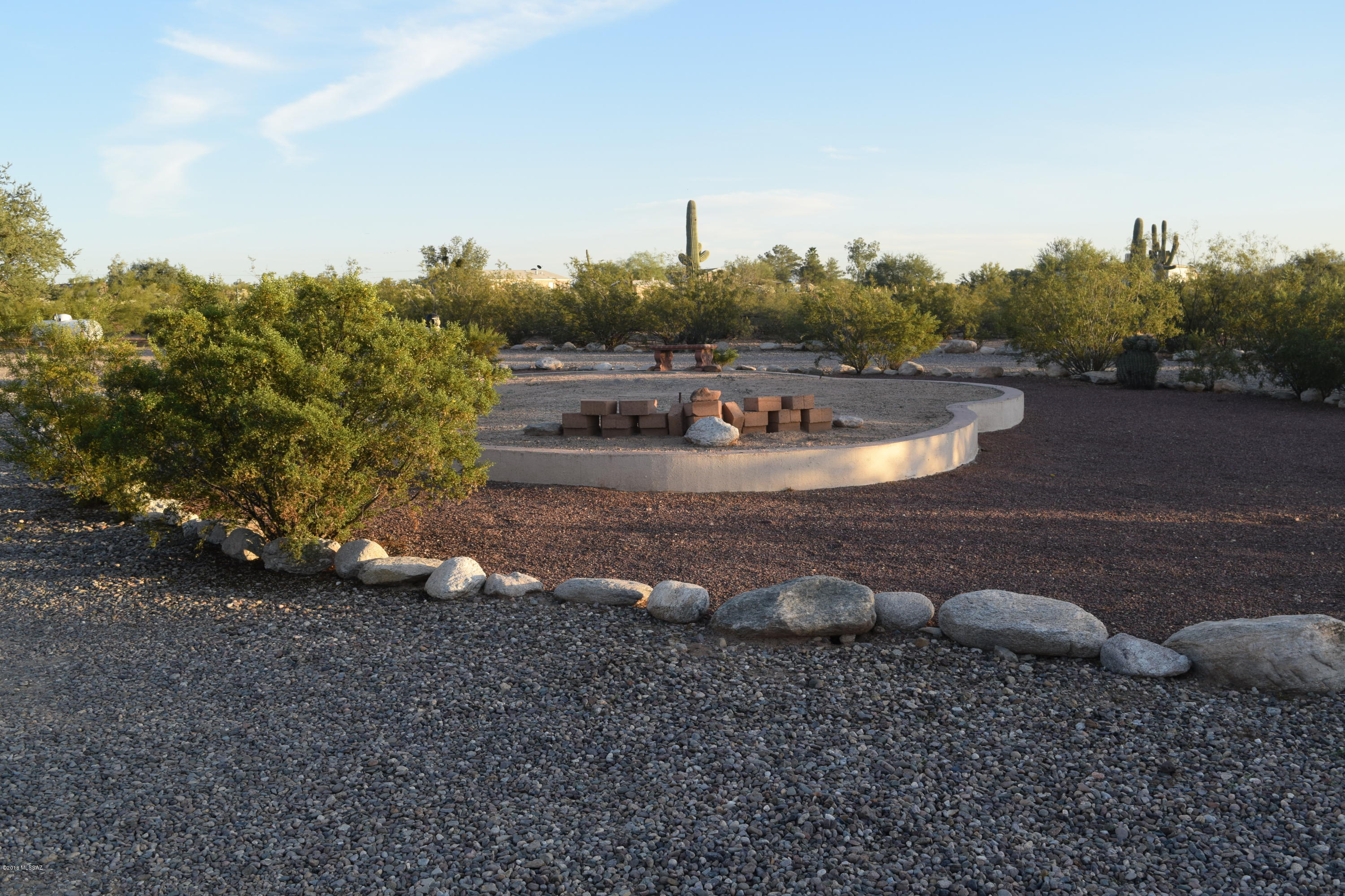 12423 West Mile Wide Road Tucson, AZ 85743 - Photo 2 of 50 Gallery Image 2
