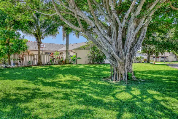 $245,900 | 8184 Ambach Way, Hypoluxo, FL 33462
