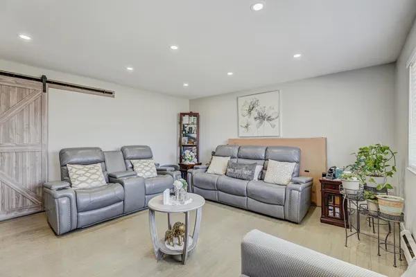 $219,900 | 4209 Kolze Avenue, Unit 2S, Schiller Park, IL 60176