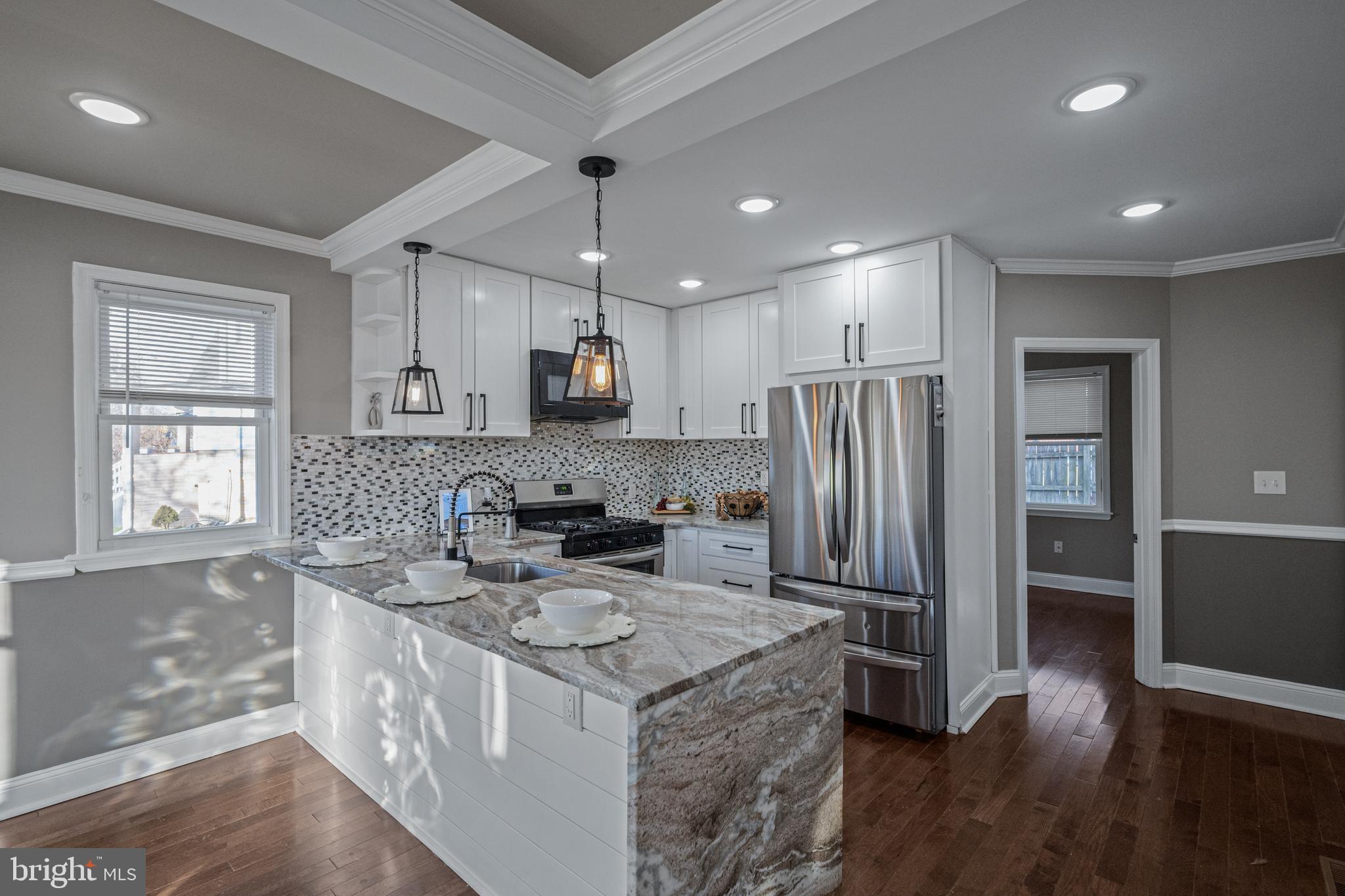 6303 Moyer Avenue Baltimore, MD 21206 - Photo 11 of 52 Kitchen