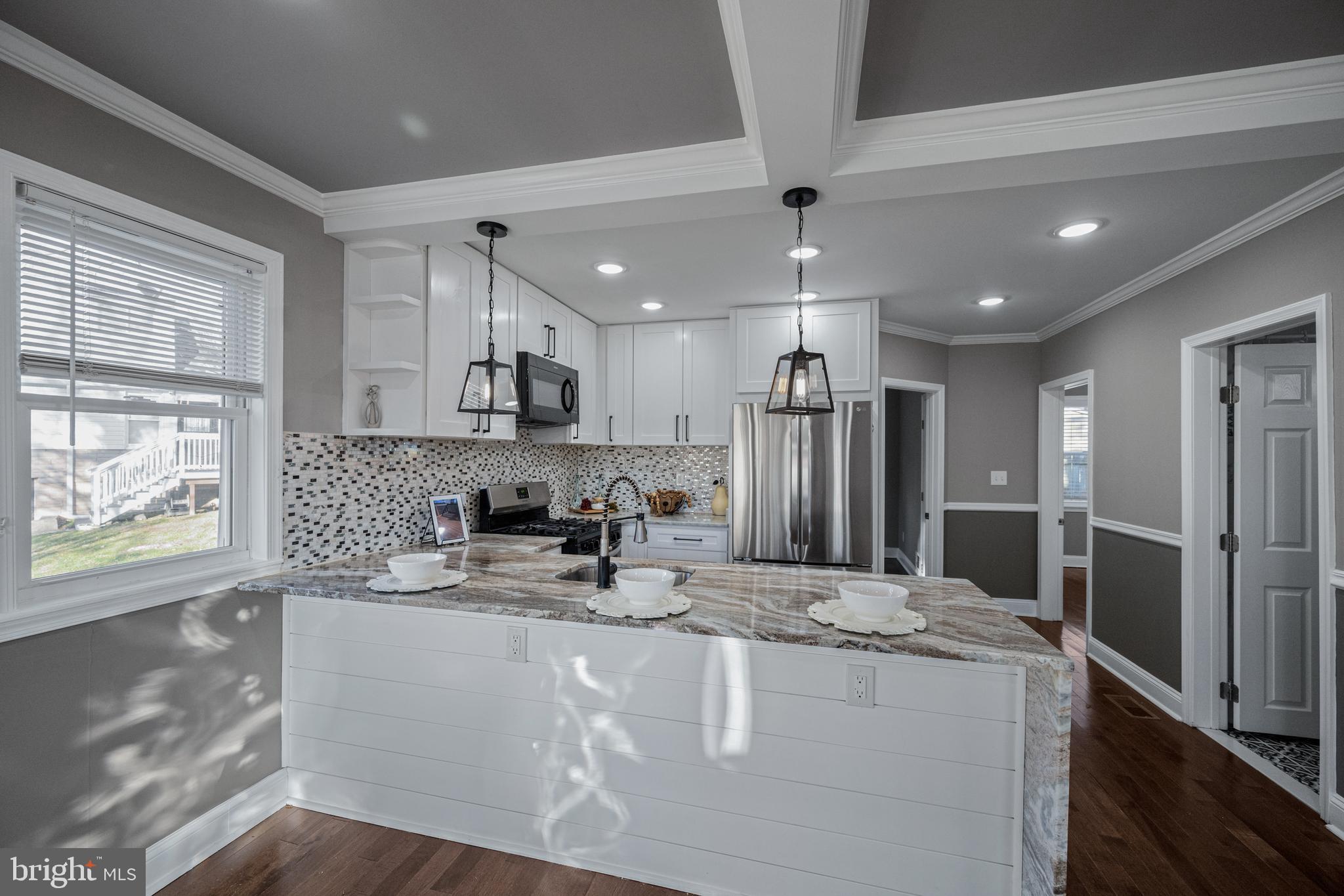 6303 Moyer Avenue Baltimore, MD 21206 - Photo 13 of 52 Kitchen