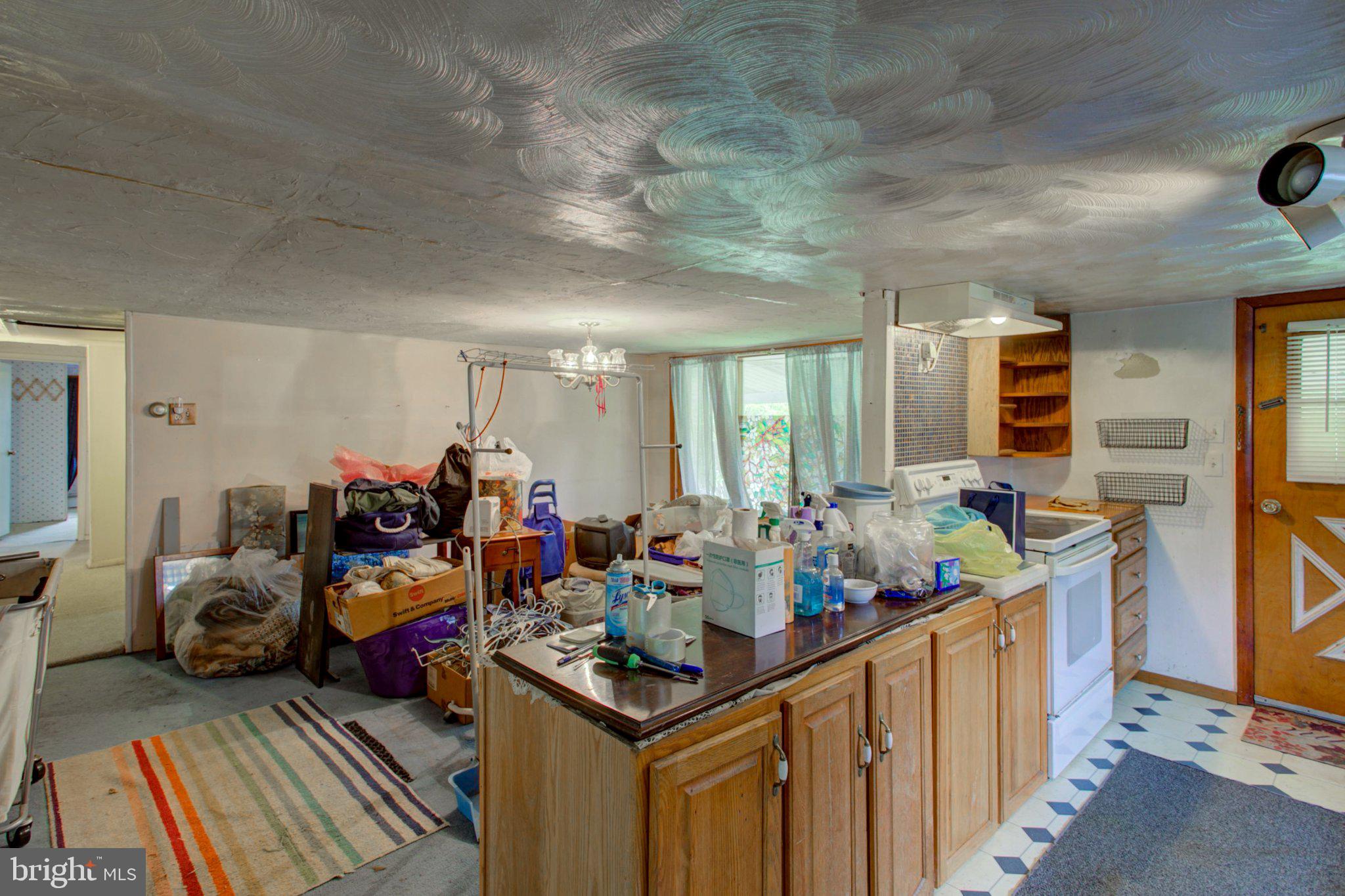 1406 Richmond Road Red Lion, PA 17356 - Photo 10 of 41 Spacious kitchen with potential charm.