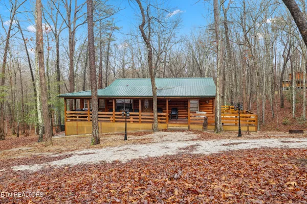 $434,900 | 930 Wilderness Trail, Oneida, TN 37841