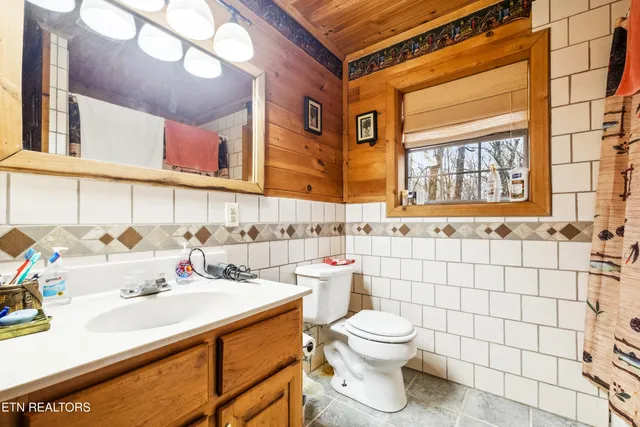 $434,900 | 930 Wilderness Trail, Oneida, TN 37841