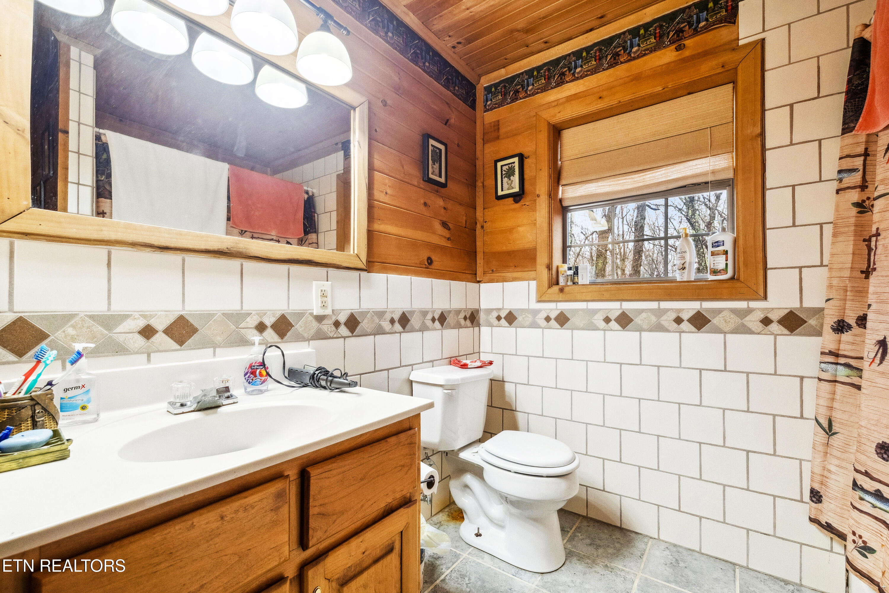 930 Wilderness Trail Oneida, TN 37841 - Photo 16 of 31 Positive Perceptions-16