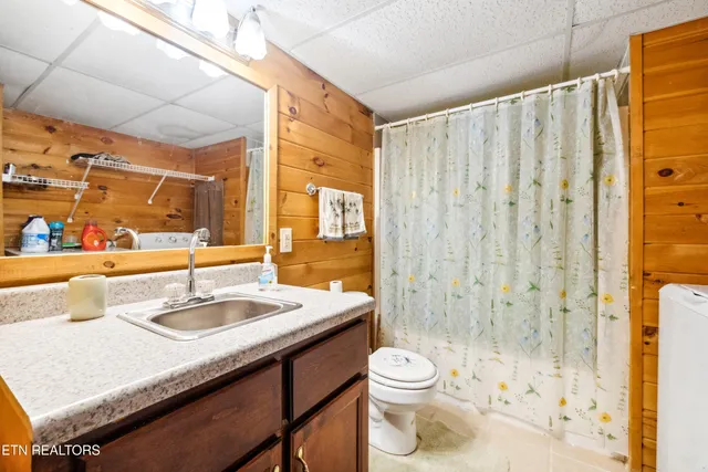 $434,900 | 930 Wilderness Trail, Oneida, TN 37841