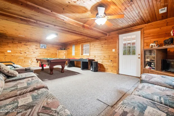 $434,900 | 930 Wilderness Trail, Oneida, TN 37841