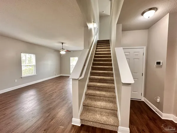 $2,600 | 8600 Bucklebury Drive, Pensacola, FL 32507