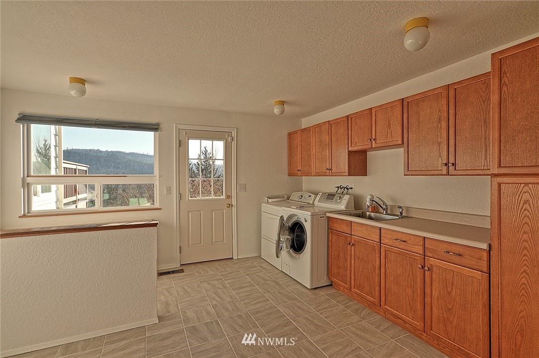 22010 Calhoun Road Monroe, WA 98272 - Photo 22 of 37