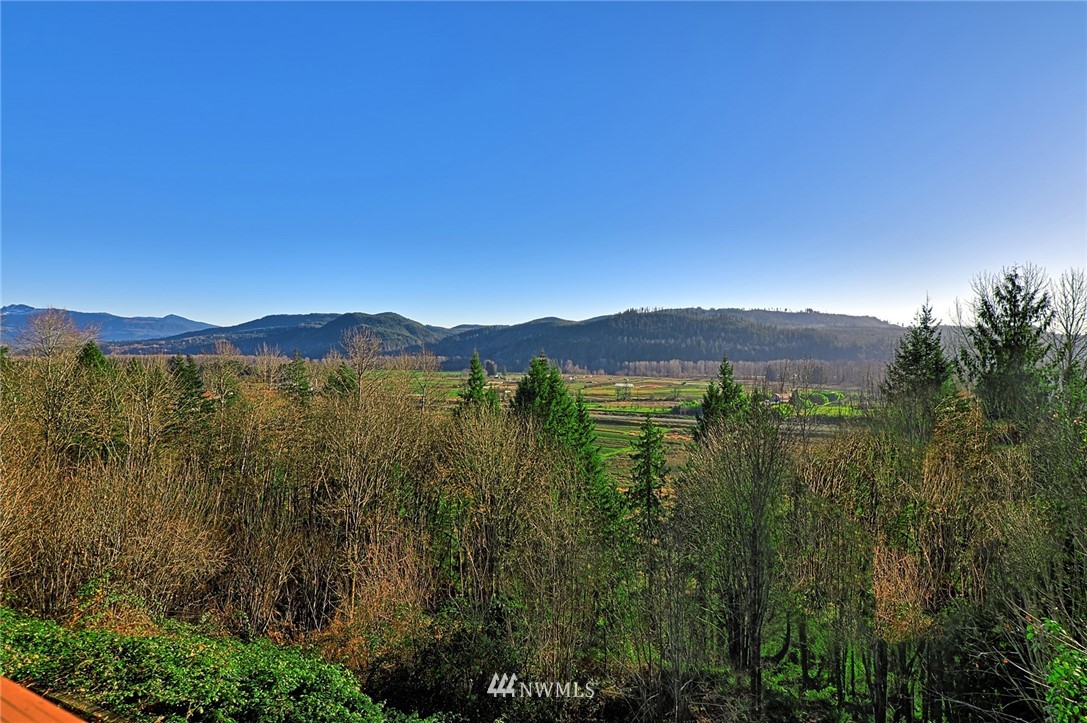22010 Calhoun Road Monroe, WA 98272 - Photo 6 of 37